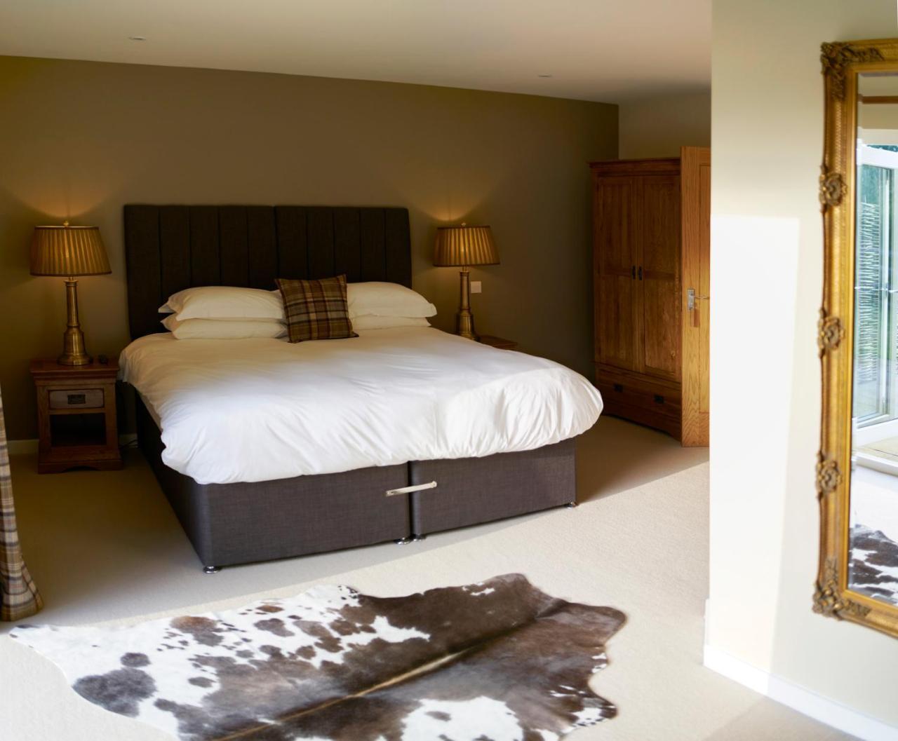 The Three Chimneys Country Pub Hotel Biddenden ภายนอก รูปภาพ