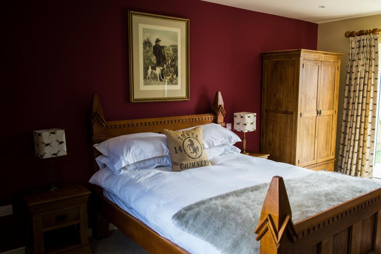 The Three Chimneys Country Pub Hotel Biddenden ภายนอก รูปภาพ