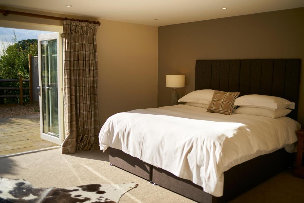 The Three Chimneys Country Pub Hotel Biddenden ภายนอก รูปภาพ