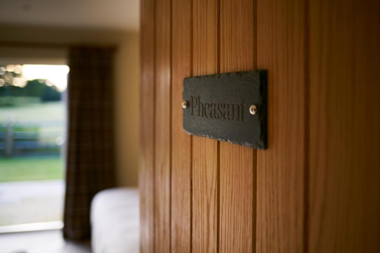 The Three Chimneys Country Pub Hotel Biddenden ภายนอก รูปภาพ